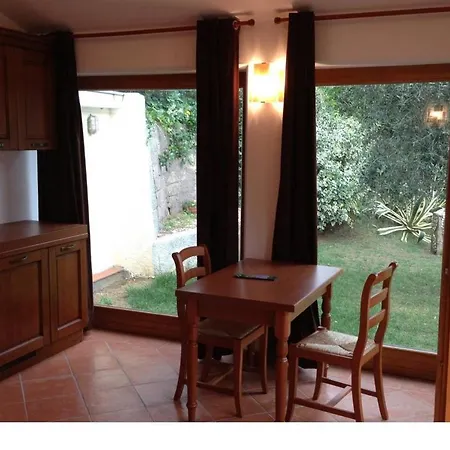 Peducelli By Agenzia Solturelba * 카폴리베리